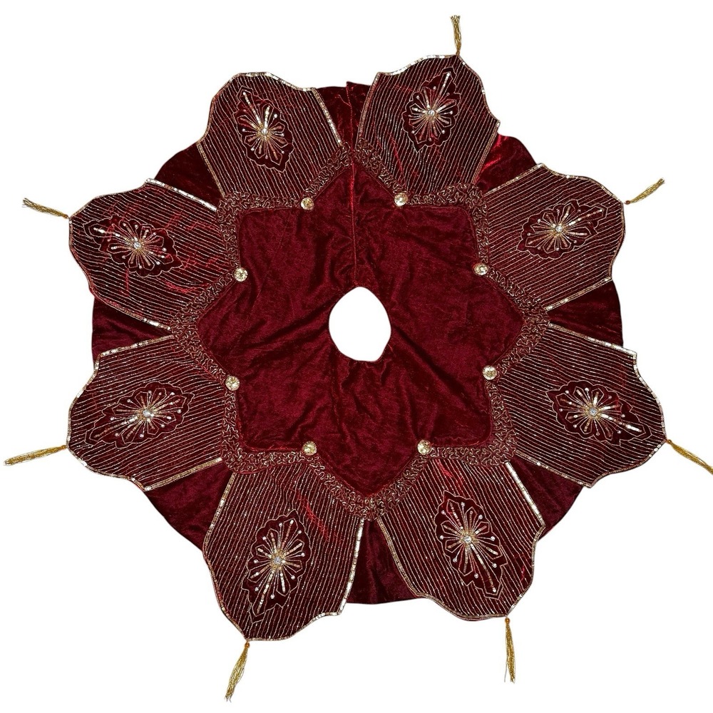 Katherine's Collection Red Velvet &‎ Gold Sequin Beaded Christmas Tree Skirt 55"